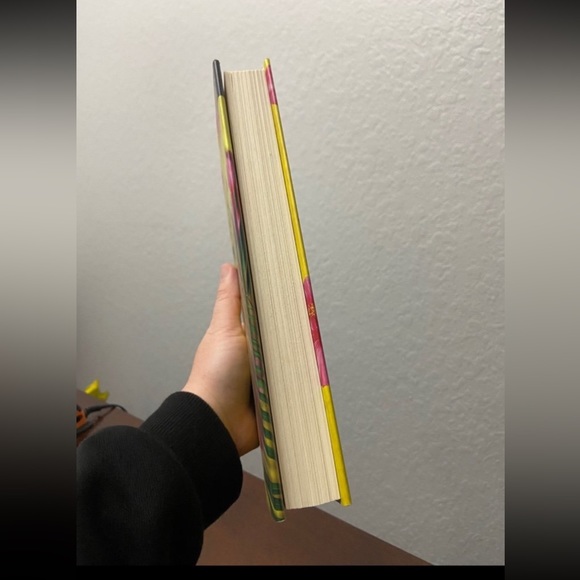 Reckless girls by Rachel Hawkins BOTM - Picture 2 of 5